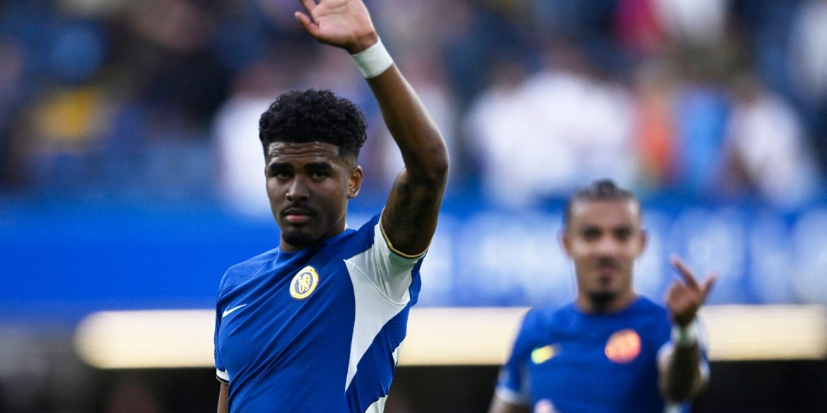 Ian Maatsen Stalling Burnley Transfer Amid Links With West Ham