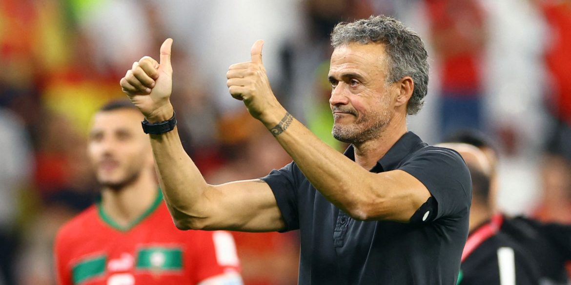 Chelsea Enter Talks With 10-Trophy Manager At The Bridge