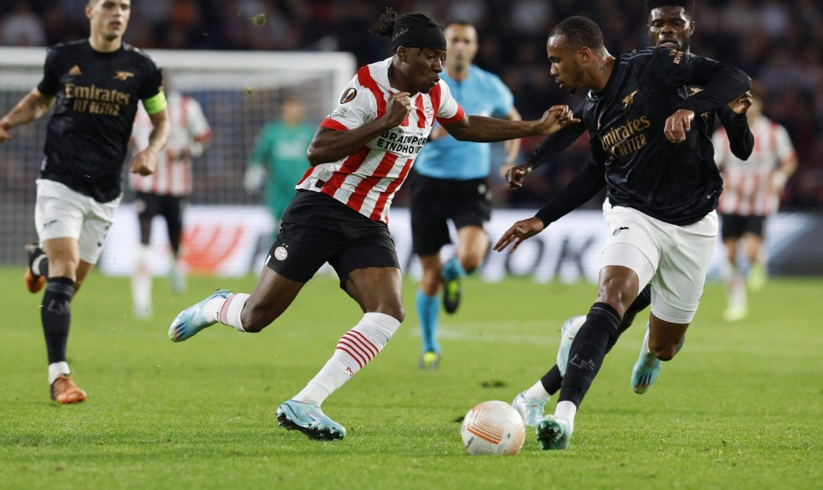 West Ham: Moyes can ditch Bowen for Madueke