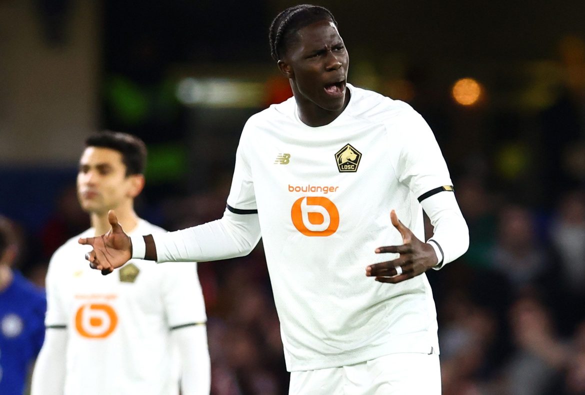 West Ham: Moyes dealt blow in Onana pursuit