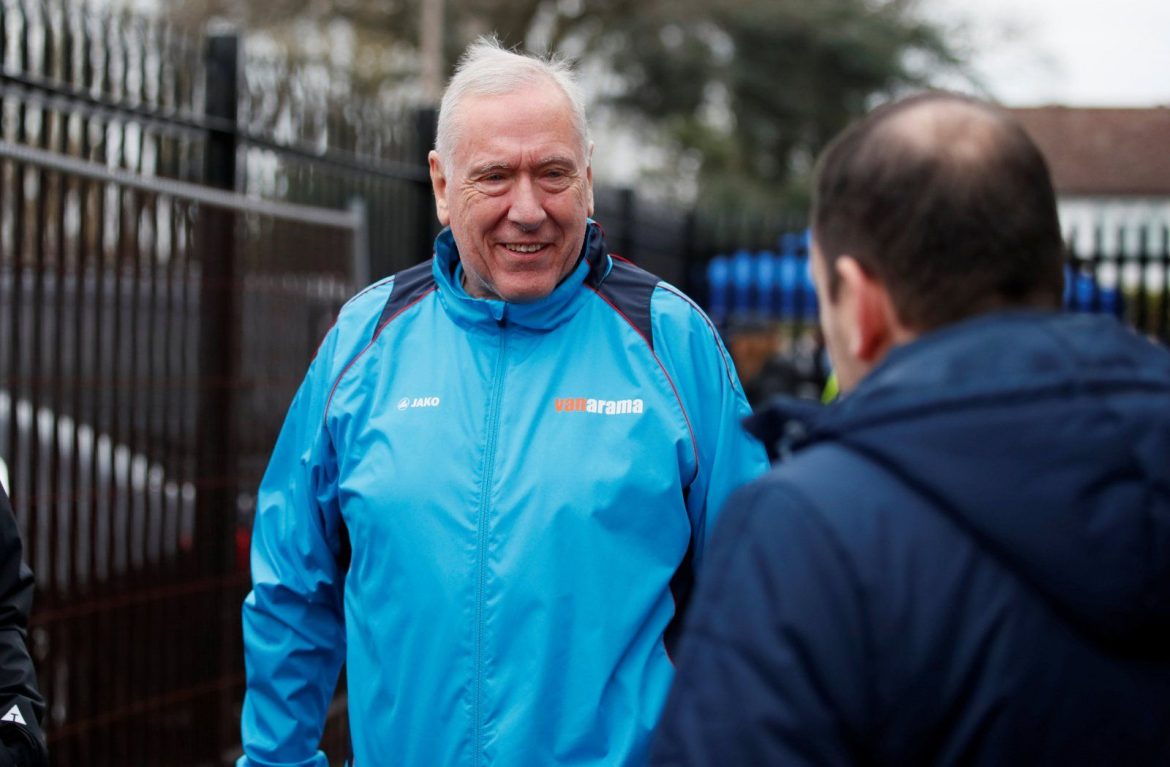 LFC fans fume at Martin Tyler commentary