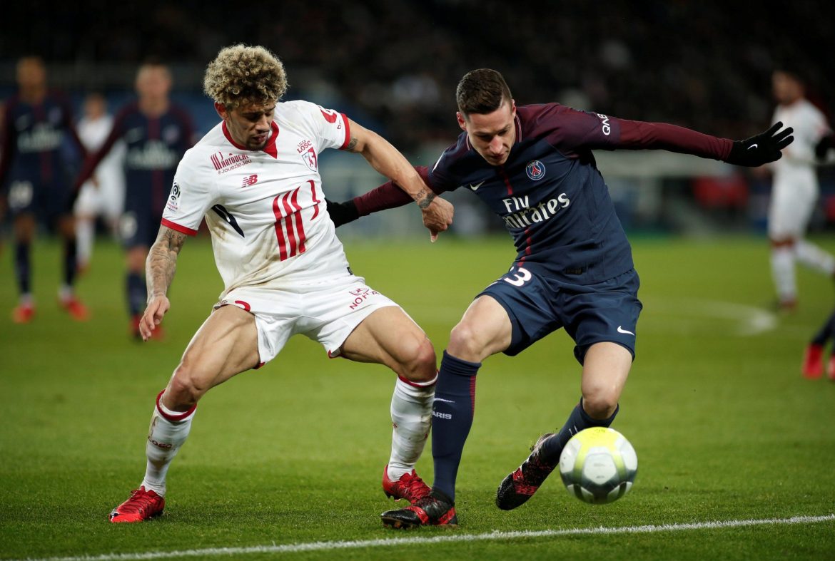 Leeds news: Marcelo Bielsa suffers a blow as Arsenal set to hijack Draxler